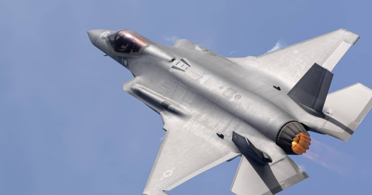 Hear the Breathtaking Sound Of Electrifying F-35 Lightning II Fighter ...