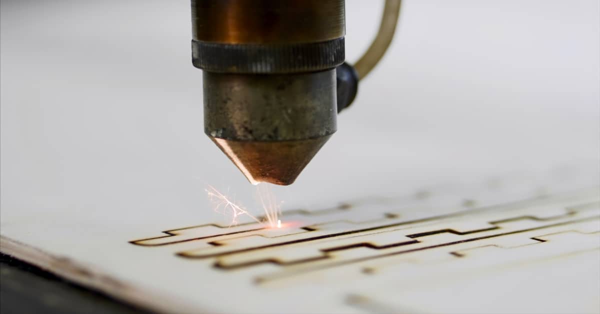 Cool Video Shows Laser Technology Cleaning Wood While Preserving