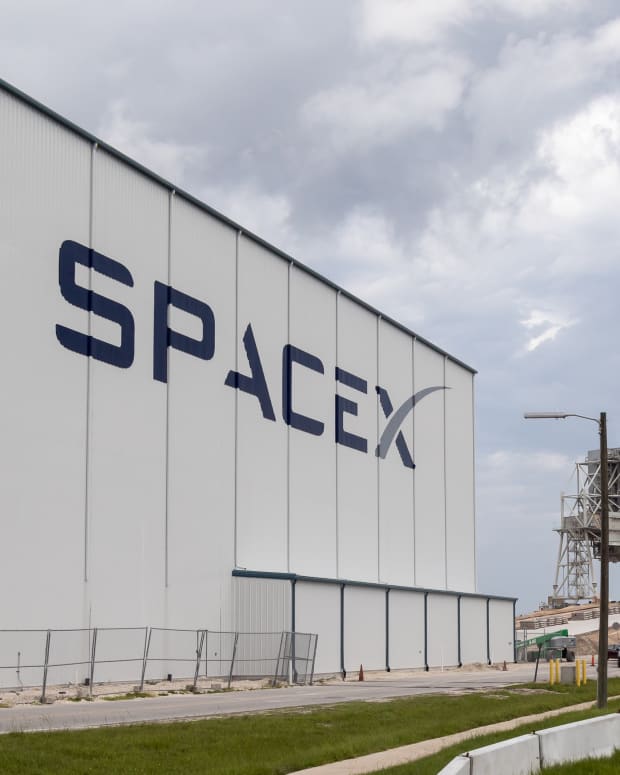 SpaceX Building.